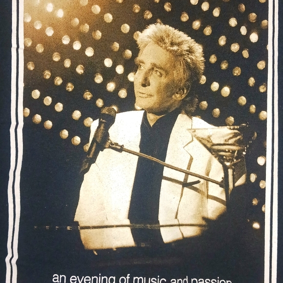 October 14, 2006 Barry Manilow Boardwalk Hall Atlantic City Concert Singer Shirt - Picture 2 of 2